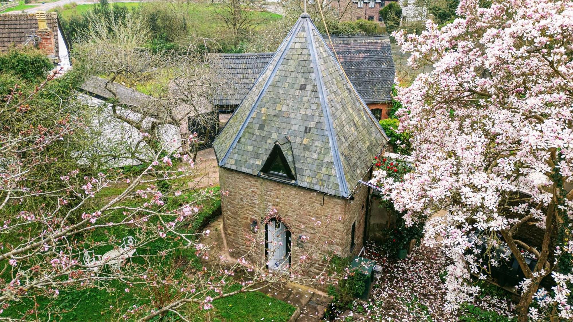 Fairy Cottage Lea Extérieur photo